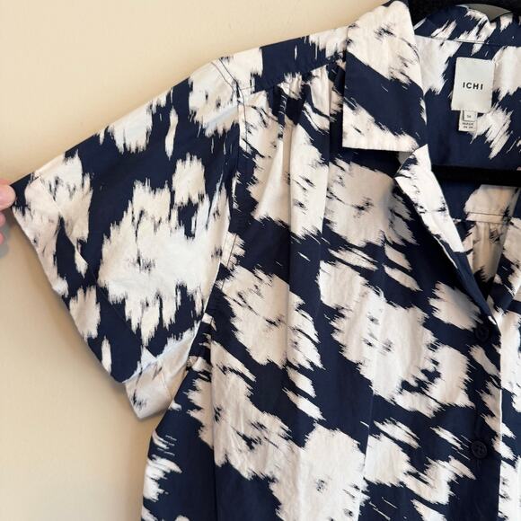 ICHI Button Up Shirt Women 36 US L Blue Floral Cotton Short Sleeve Office Preppy - Picture 3 of 5